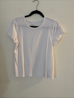 Lands' End White Short Sleeve Crewneck Tee